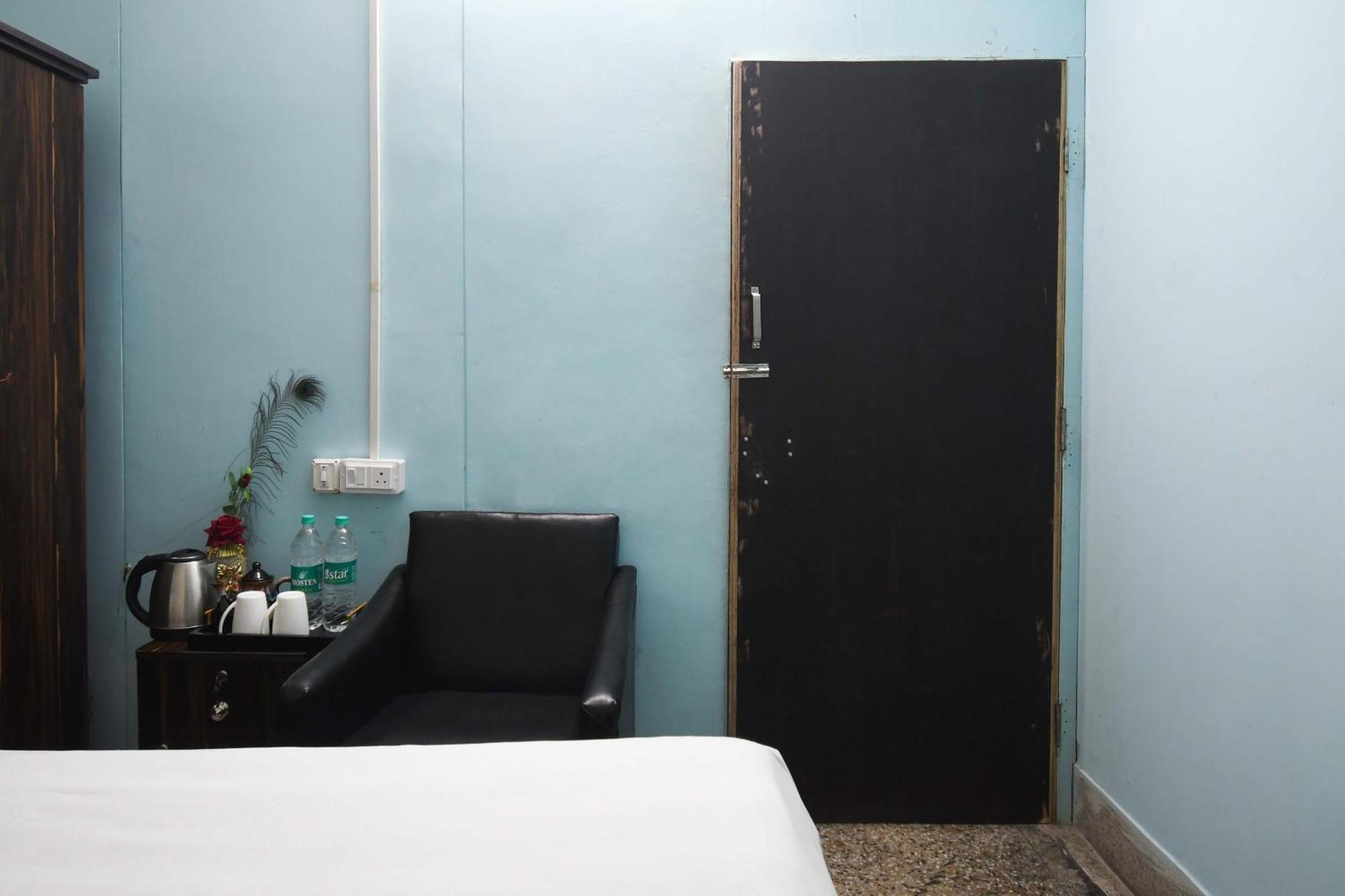 Hotel O Blue Cherry Guest House Kalkutta Exterior foto